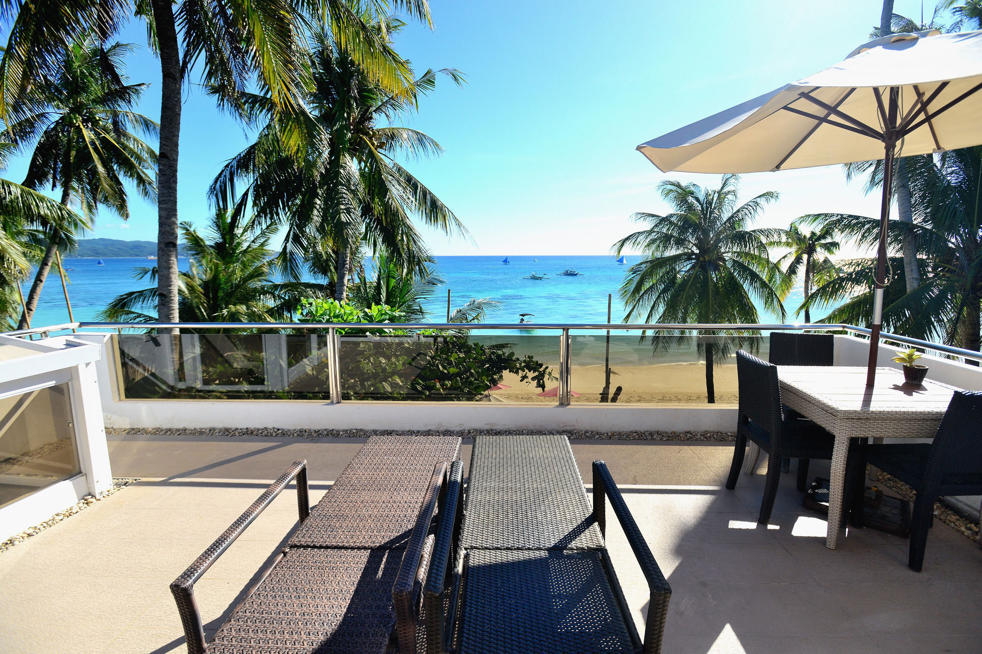 Kaiyana Boracay Beach Resort Manoc-Manoc Exterior photo