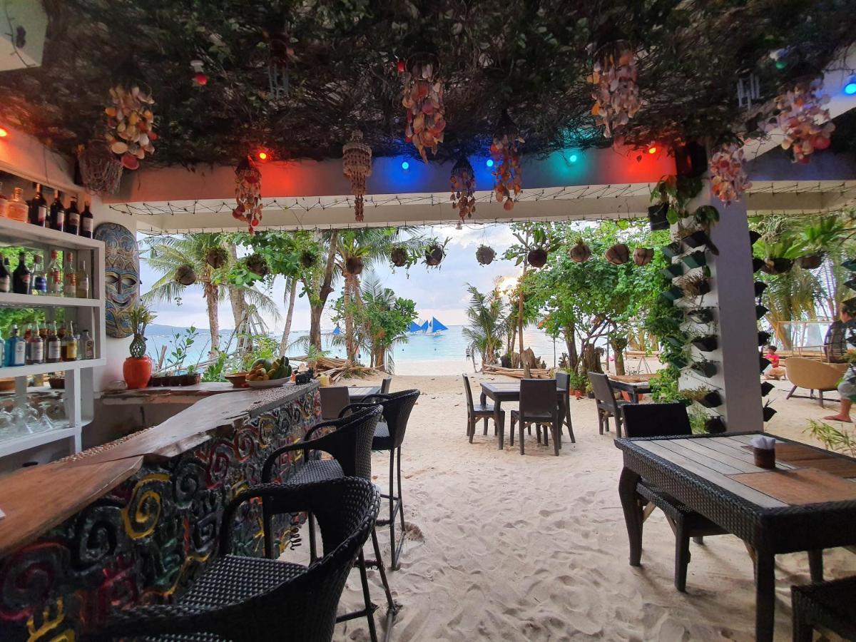 Kaiyana Boracay Beach Resort Manoc-Manoc Exterior photo